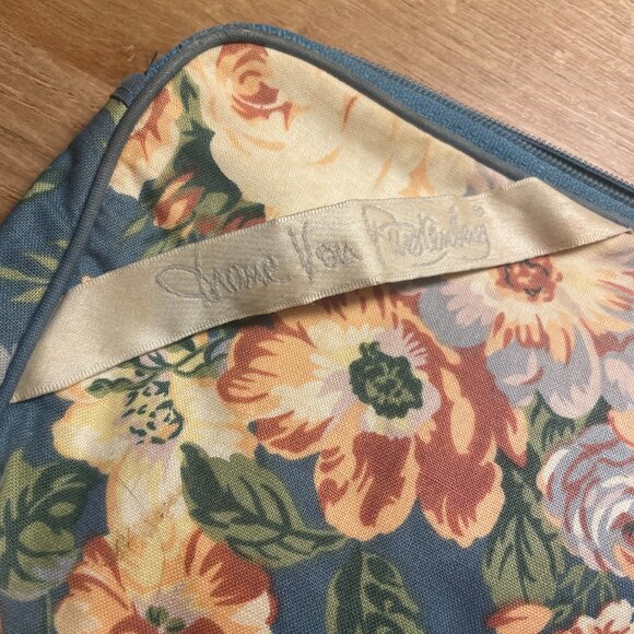 Diane Von Furstenberg floral makeup pouch travel bag w zipper - Picture 12 of 12